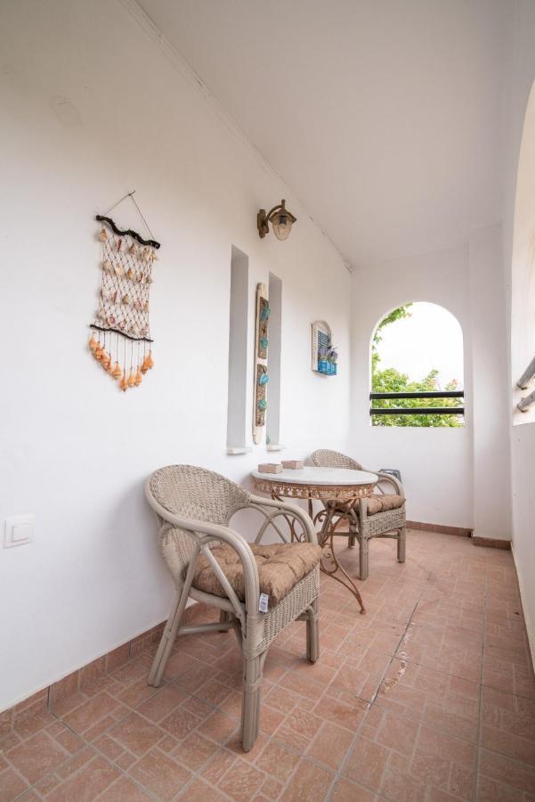 קליבס Just Near The Beach! Vintage Big Lovely House מראה חיצוני תמונה